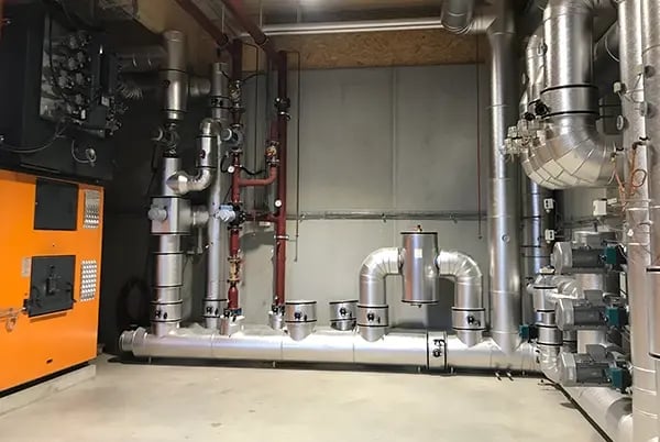 Heizzentrale Schmid Energy Solutions Kessel